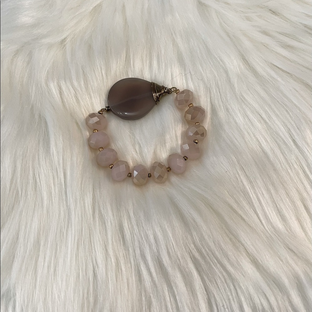 Chunky rose quartz bracelet